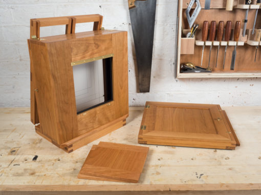 12×10 Tailboard Camera