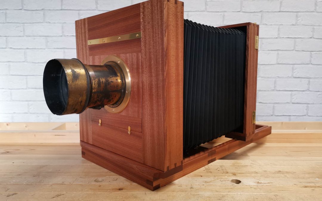 10×8 Tailboard Camera with Lens and Copal Lensboards