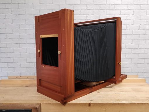 14×17 Tailboard Camera