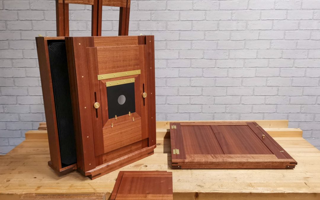 14×17 Tailboard Camera with Front Rise/Fall